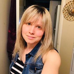 Meet your Posher, Kaila